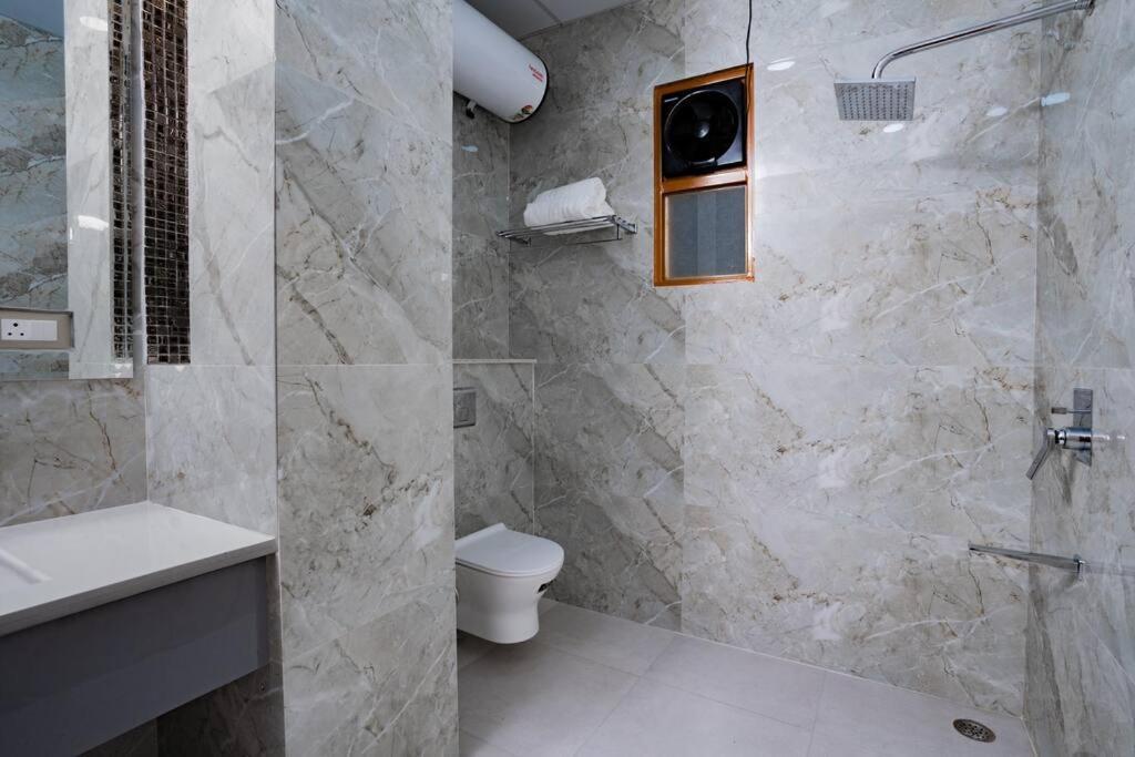 The Sage Villa - Luxury Homestay In Déhrádún Exteriér fotografie